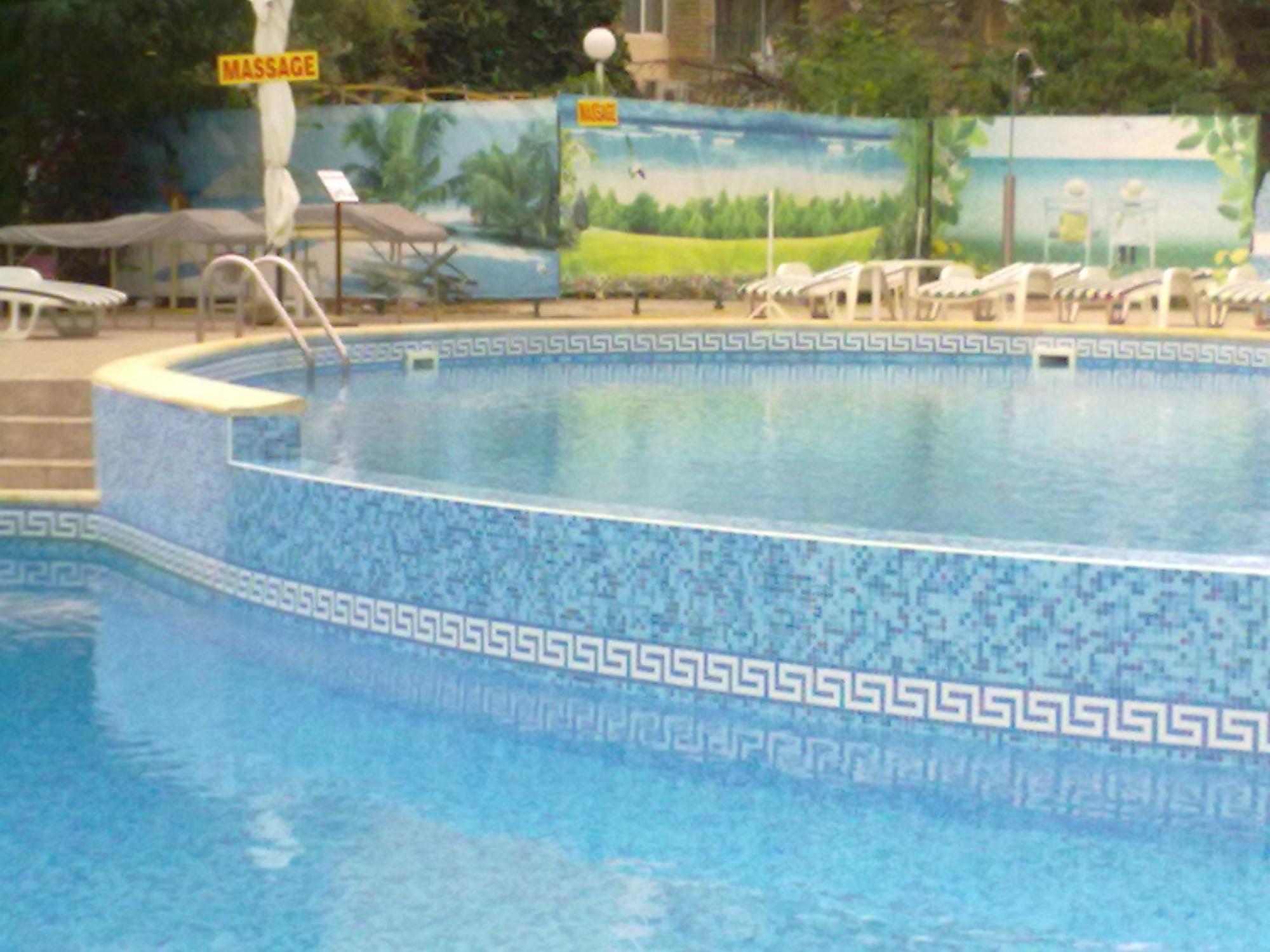 Hotel Yantra Napospart Kültér fotó
